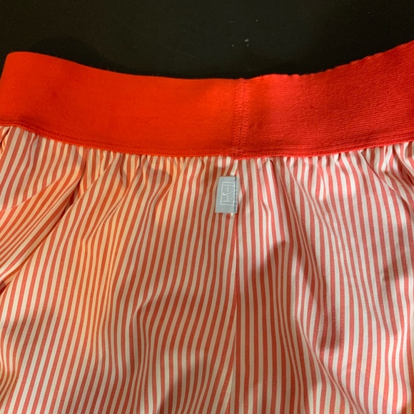Girls Nike Tennis Skirt (XS) - Picture 4 of 4